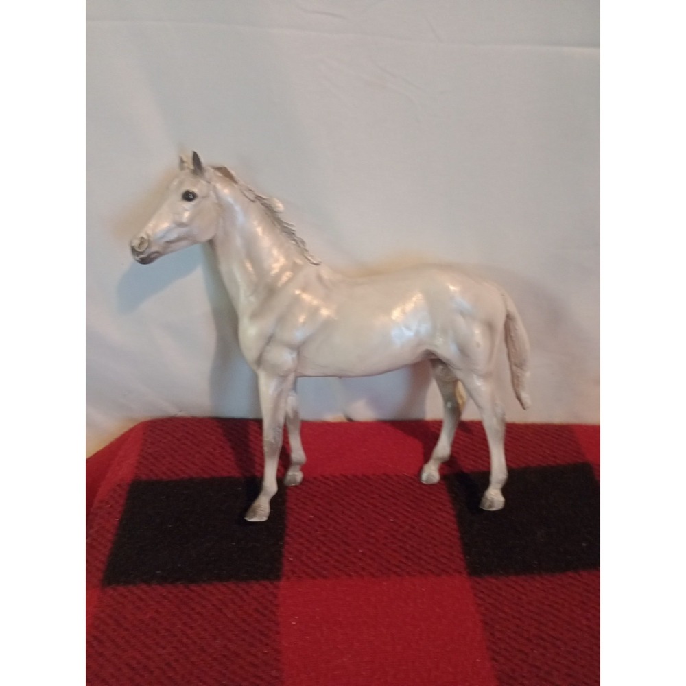 Breyer Glossy Shaded Silver Duchess Libra Classic Zodiac Series 8171